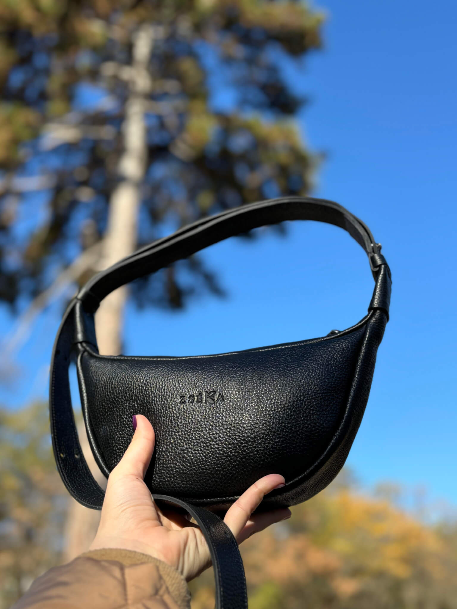 Zséka Leather goods - Fekete övtasi élő
